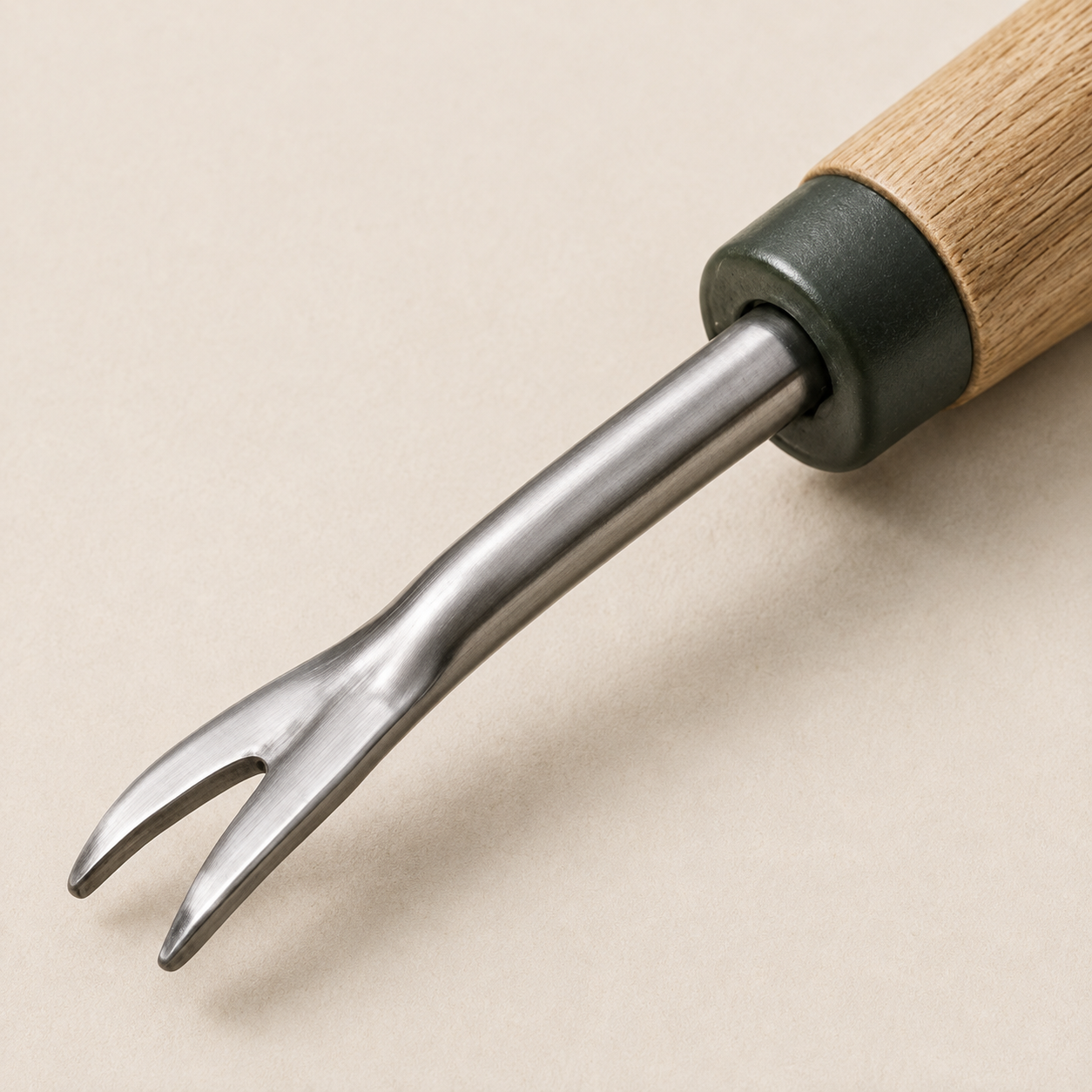 aruvella Heavy-Duty Hand Weeder main image